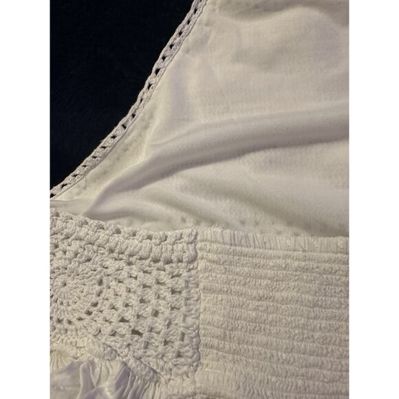 American Eagle Crochet Halter Crop Top White Ruffles XS Romantic Boho Hippie - Picture 7 of 10